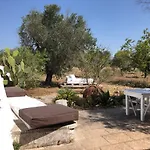 Trullo Mareposa فندق مبيت وإفطار 3*