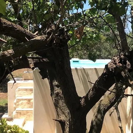 Trullo Mareposa 3* Санникола