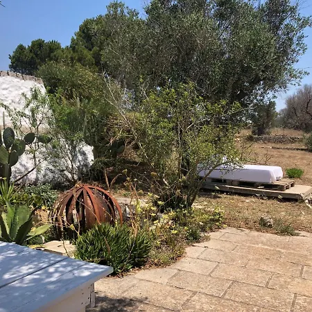 Trullo Mareposa Alojamento de Acomodação e Pequeno-almoço 3*